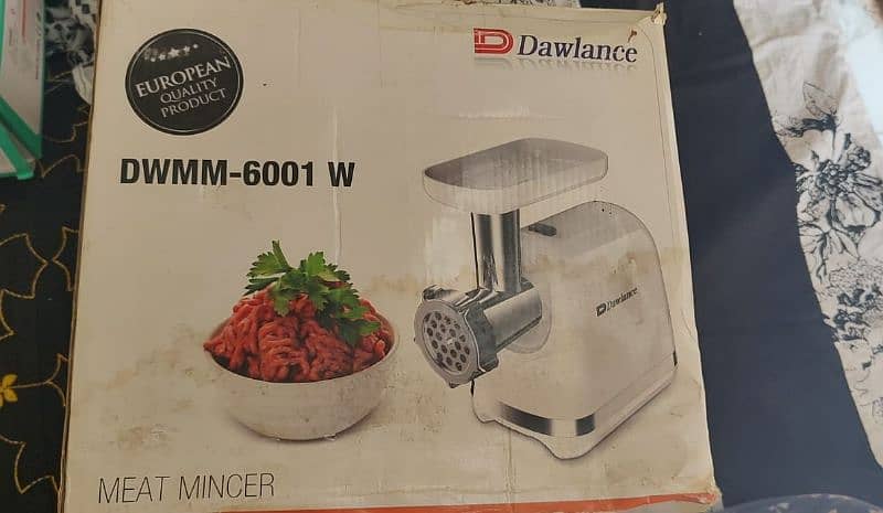 Dawlance meat mincer DMWW-6001W 1