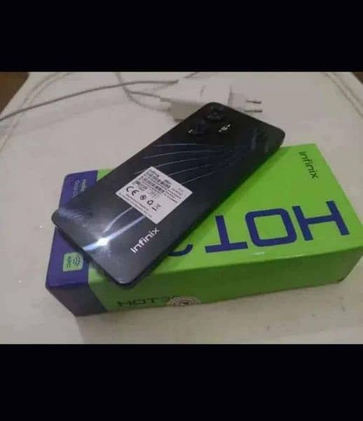 infinix Hot 30 16/128 4