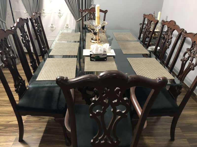 Elegant 8-Seater Dining Table For Sale In Pure Sheesham Wood 0