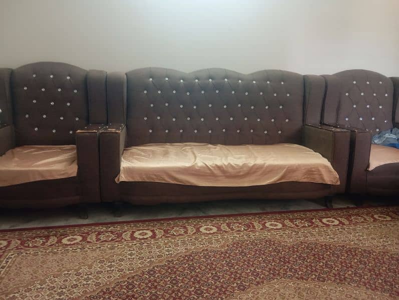 5 seater sofa 0