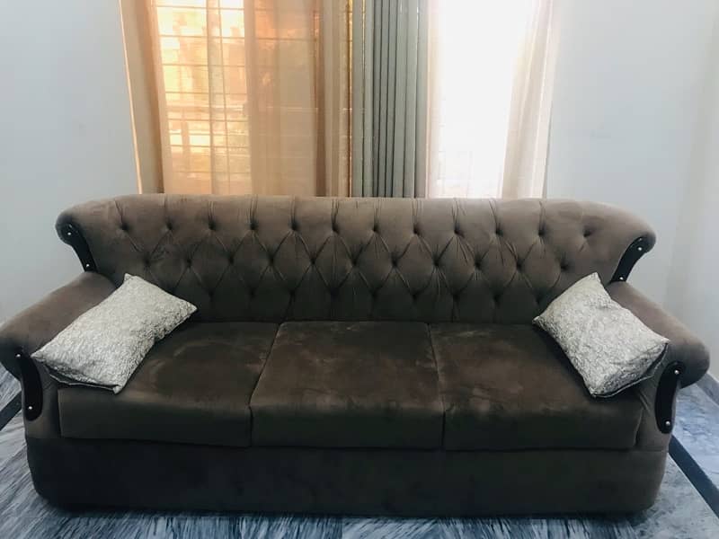 6 seater sofa set + 2 wooden chairs 1