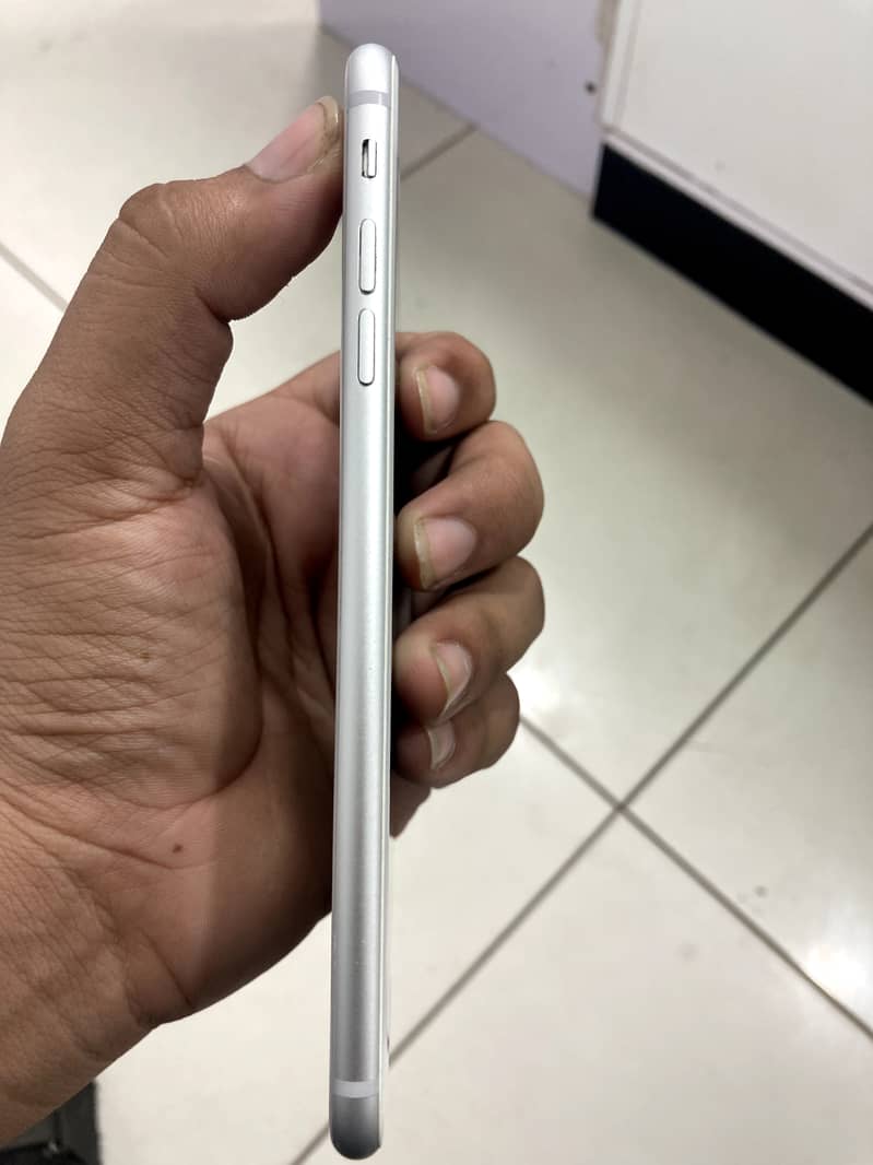 iphone 8plus 256gb pta approved all ok 3