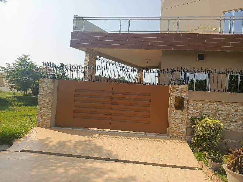 Separate Gate Upper Portion For Rent 4