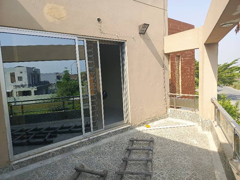 Separate Gate Upper Portion For Rent 19