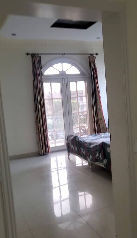 Two Separate Gated 1 Kanal House For Sale 45