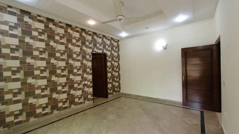 One Kanal House Available For Sale 4