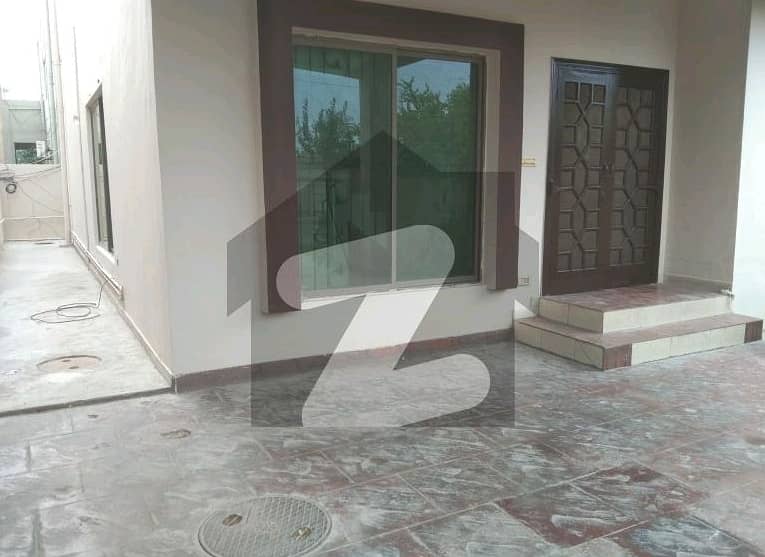 Get In Touch Now To Buy A 10 Marla House In Lahore 2