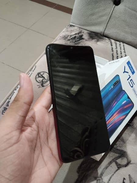 Vivo Y15 with box 4 64 all okay in good condition 3