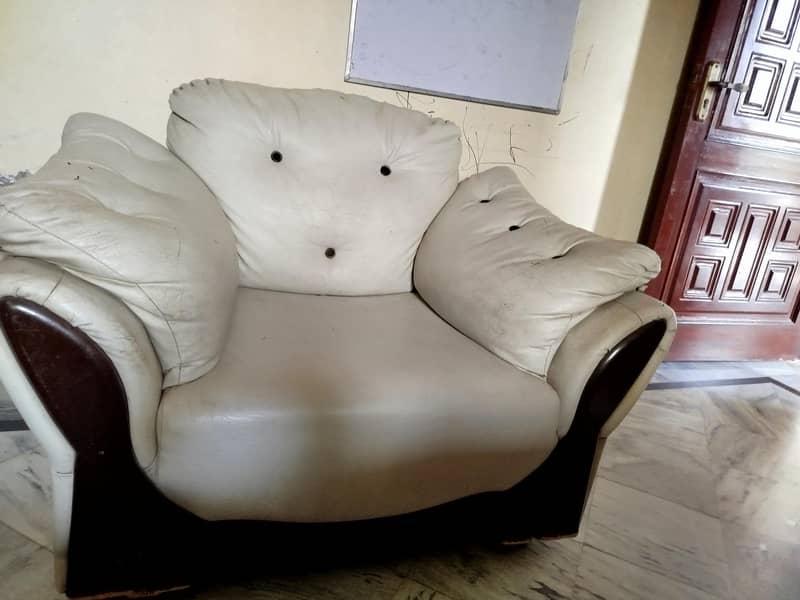 Sofa Set - Off-White Total 6 seats 7