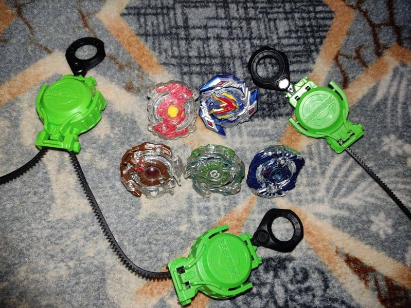 Original Takara Tomy 5x Burst BeyBlade with 3 launchers 1