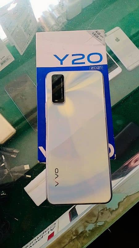 Vivo Y20 with box and charger. 0