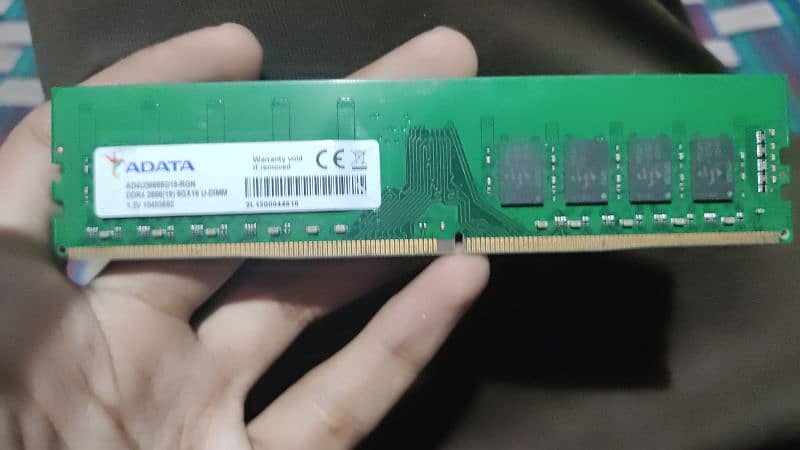 16 GB DDR4 RAM 1