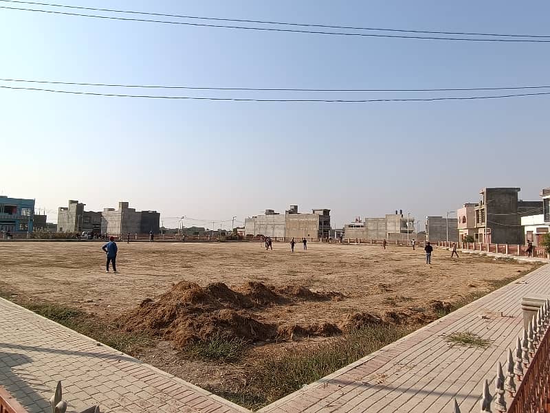 200 Square Yard Commercial Plot For Sale In Falaknaz Dream City In Reasonable Price 16