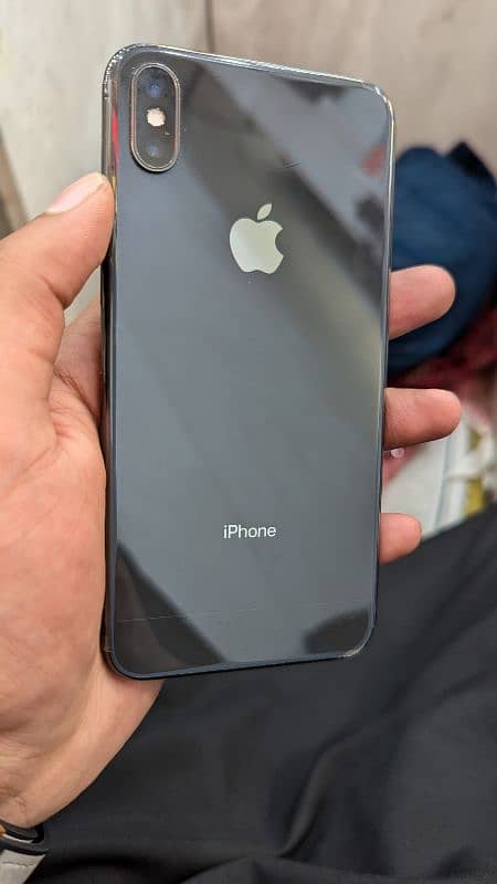 iphone xs max 2