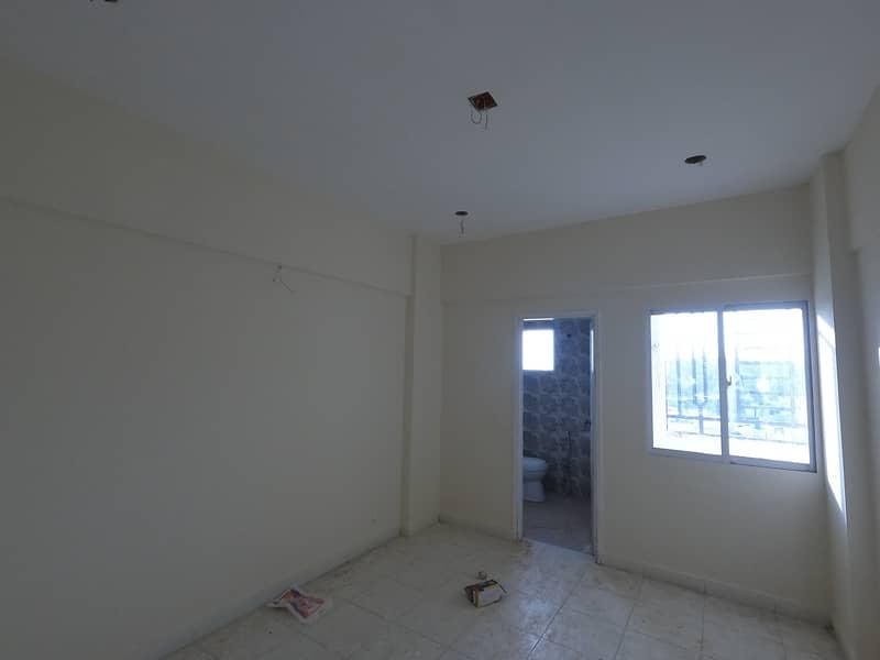 Ready To Sale A Prime Location Flat 1400 Square Feet In Model Colony - Malir Karachi 23