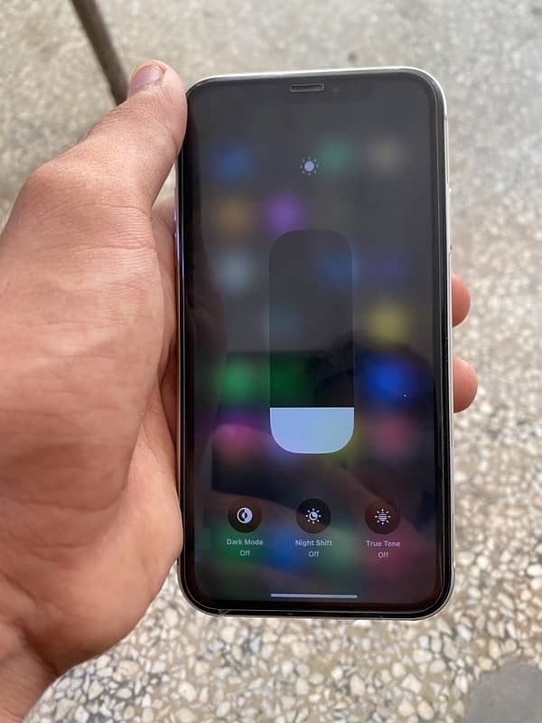 Iphone XR 64GB White 2