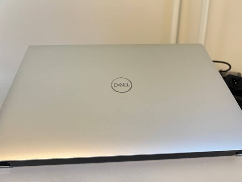 DELL PRECISION 5540 i7 9th Gen 3