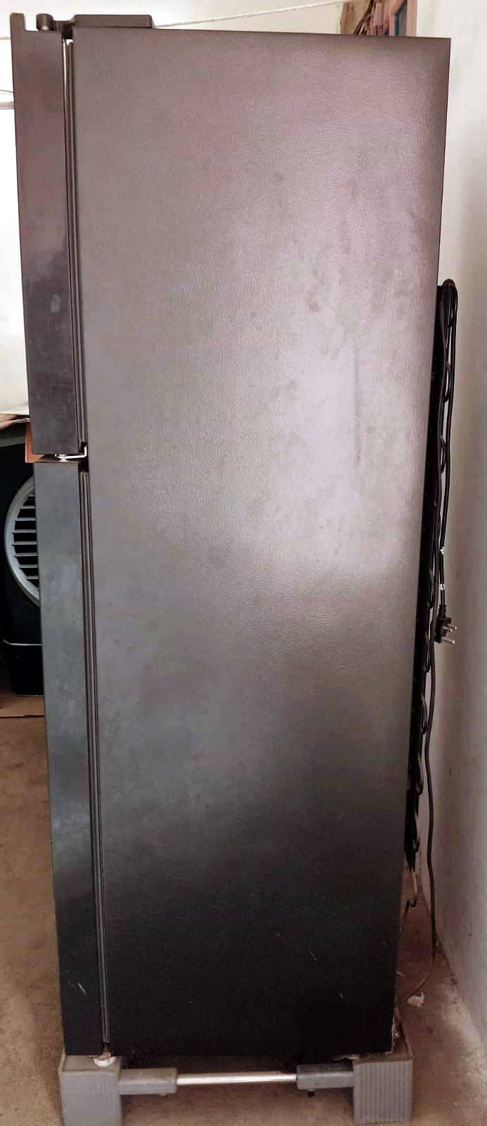 Haier Refrigerator HRF-276EPB 2