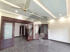 1 Kanal Slightly Used House For Rent Dha Phase 3 Prime Location More Information Contact Me Future Plan Real Estate