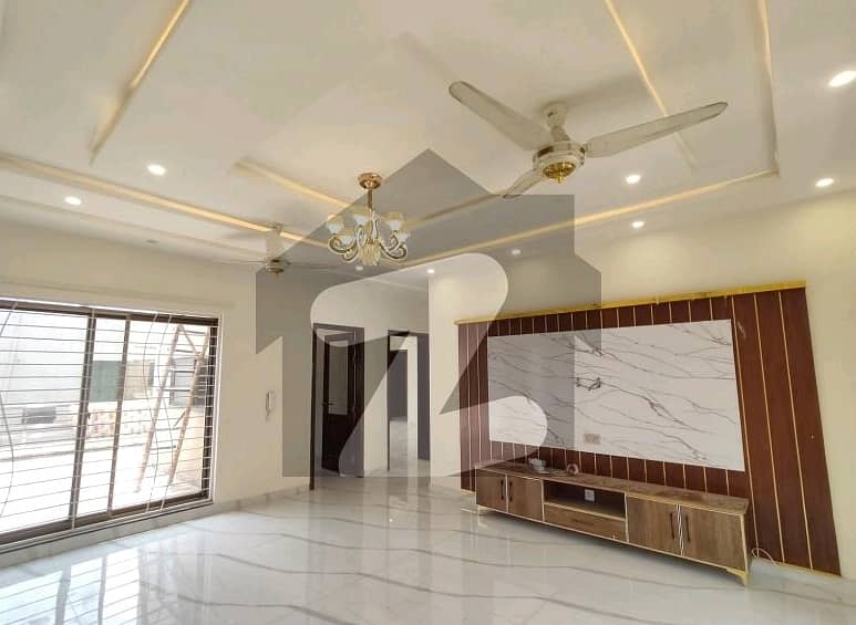 1 Kanal Slightly Used House For Rent Dha Phase 3 Prime Location More Information Contact Me Future Plan Real Estate 2