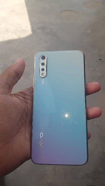 vivo s1 8 256 GB only kit ha pach prof ha long time pach parof 5