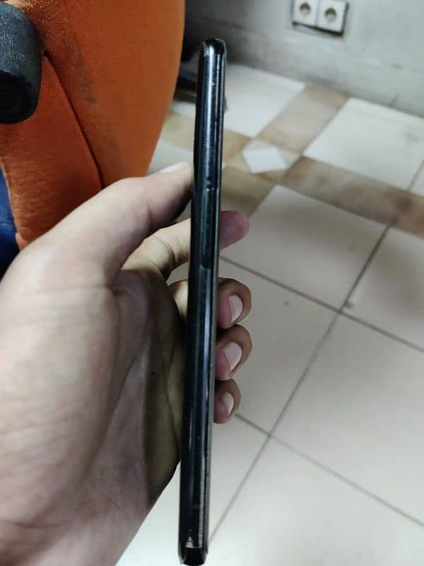 One plus 9 pro dual sim 4