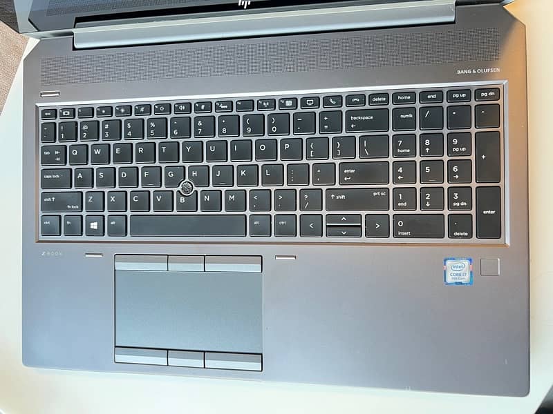 HP ZBOOK 15 G6 i7 9th Gen Glass Touch model 1