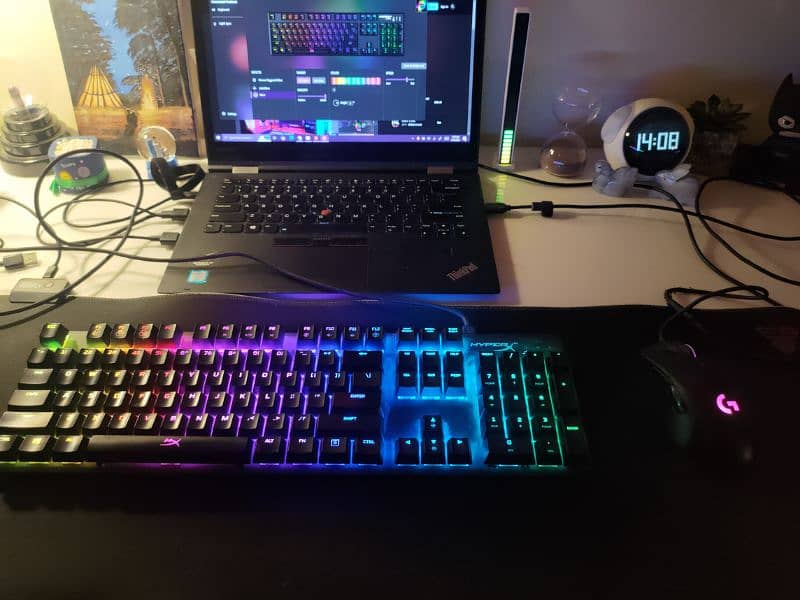 Selling HyperX Alloy FPS RGB Mechanical Computer Keyboard 2