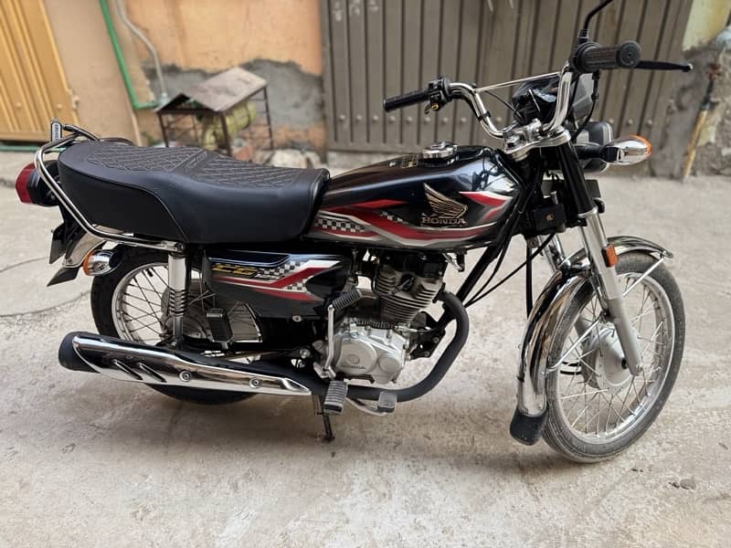 Honda CG125 2024 1