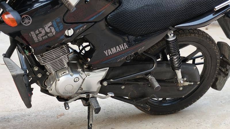 Yamaha YBR 125G 5