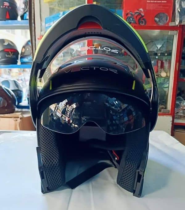 filpup helmet 4