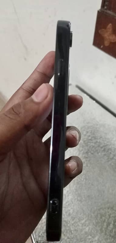 iPhone 7 Dark black Non-pta 4