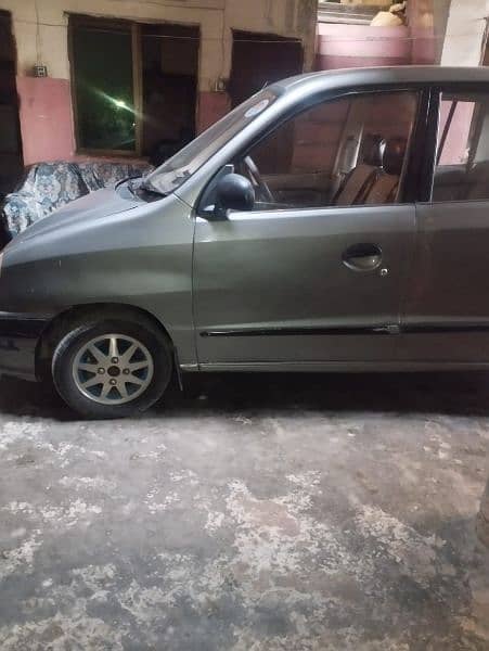 Hyundai Santro 2002 model gray colour 3