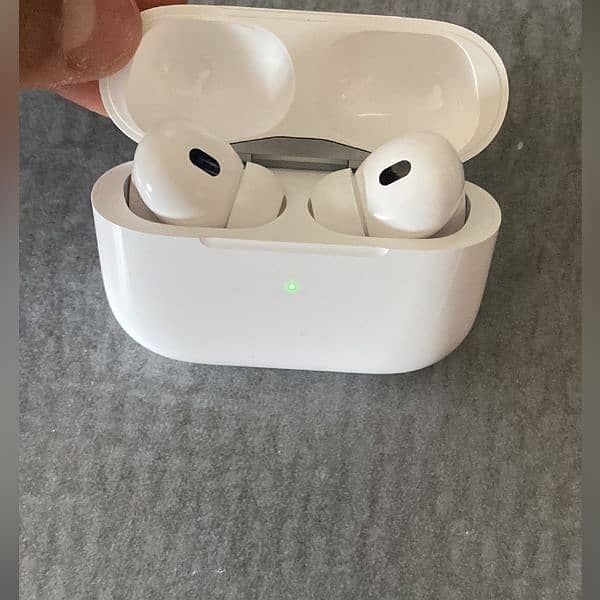 Apple Airpods pro 2nd Gen 2