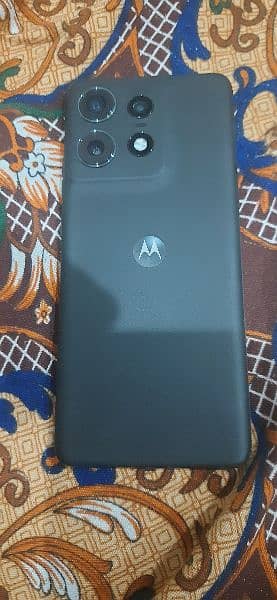 Motorola edge 50 pro 3