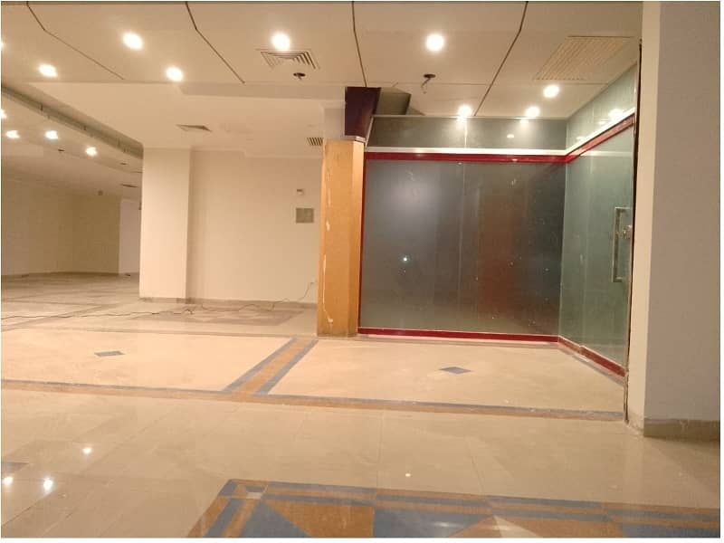 Area 1300 square Feet Brand New Corporation Office Available For Rent in Gulberg 3 Lahore 7