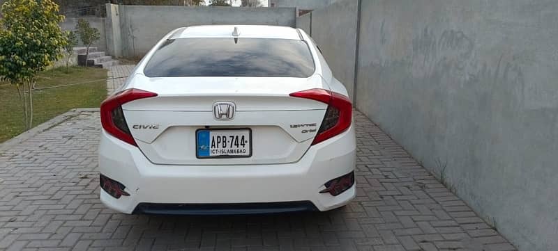 Honda Civic Oriel 2019 5