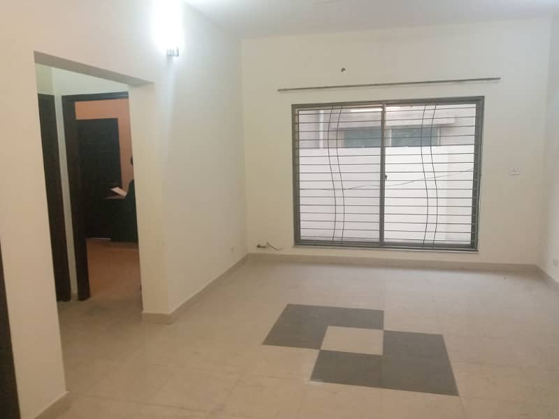 10 Marla 3 Bed House For Sale In Askari 11-a, Lahore. 1