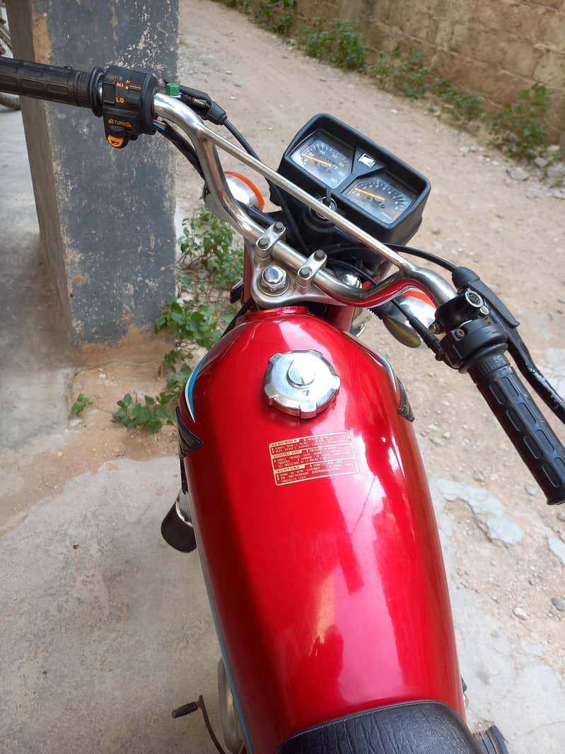 Honda 125  in Good condition 1