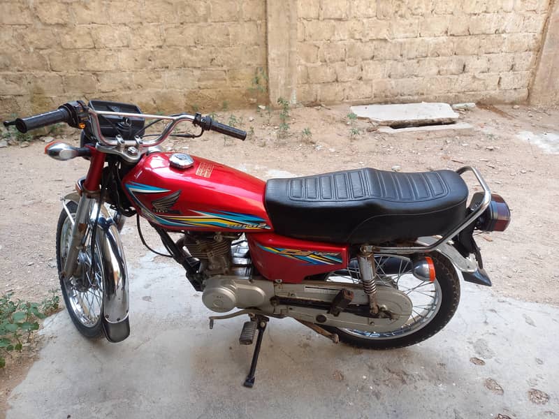 Honda 125  in Good condition 2