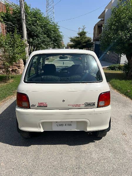 Daihatsu Cuore 2006 9