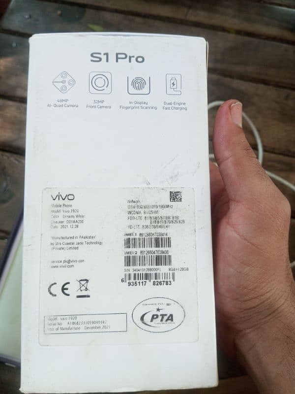 vivo s1pro 8 128 ,,10.10 2