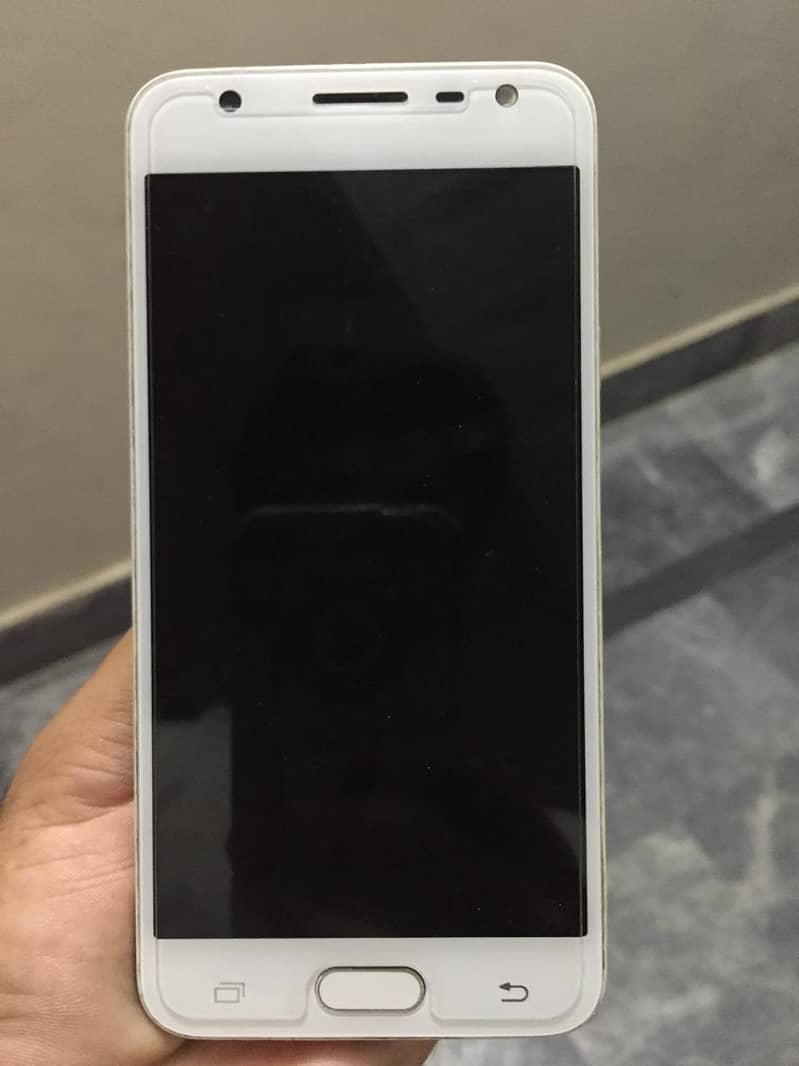 samsung one 56 condition 9by 10 panal change 2/32 gb   ////03247516163 1