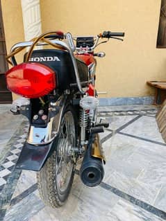 Honda 125 (2023/24) lush condition