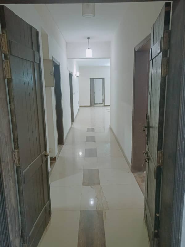 12 Marla 4 Bed Flat For Sale In Askari 11 Lahore 5