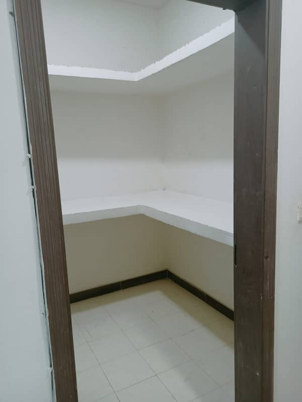 12 Marla 4 Bed Flat For Sale In Askari 11 Lahore 17