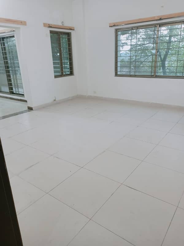 12 Marla 4 Bed Flat For Sale In Askari 11 Lahore 21