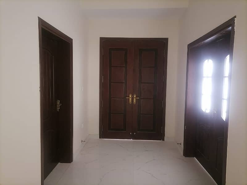 500 Square Yards House For Sale In Rs 130000000 Only 10