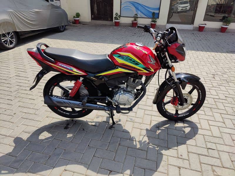 Honda Cb 125F honda cb 125 f honda cb125f brand new lush condition2024 3