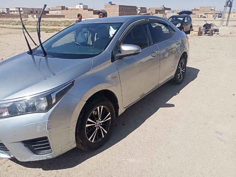 Toyota Corolla GLI 2015 atoumetic 9